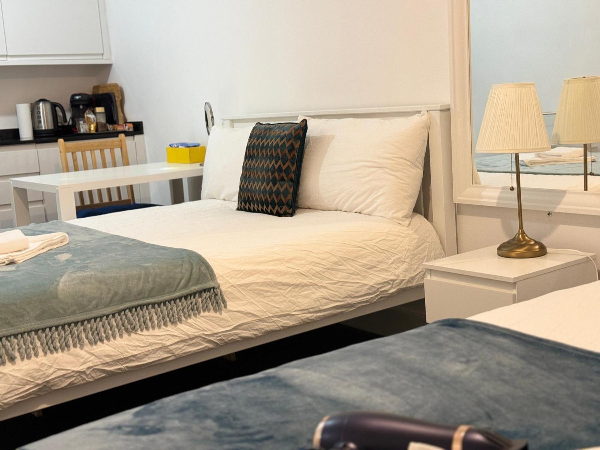 Hospedagem domiciliar Euston Station Private Bedrooms 106 2 Londres