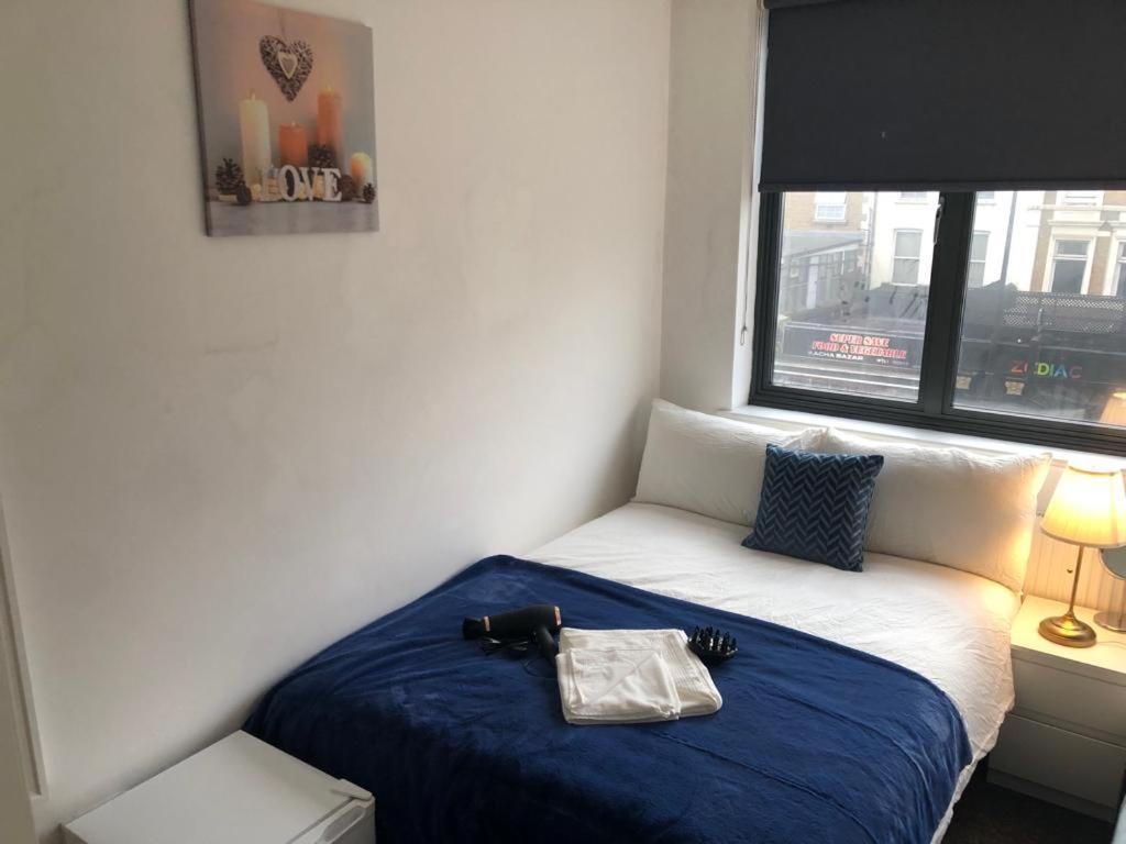 Euston Station Private Bedrooms 106 2 *